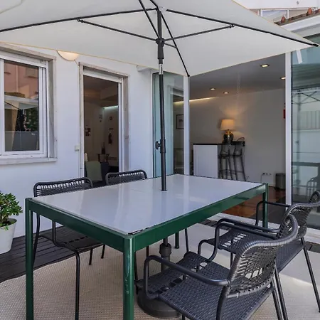 Sunny Terrace In Entrecampos By Lovelystay Lisboa
